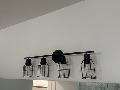 4 light vanity fixture