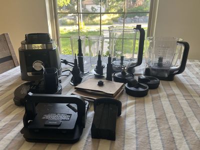Ninja blender and food processor set