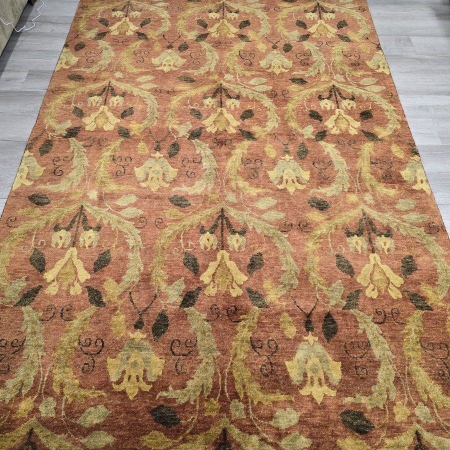 6x9 Handknotted Wool Rug