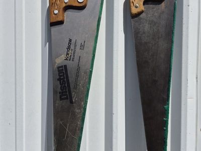2 vintage disston d23 ,26 in 10 pt and 8 pt