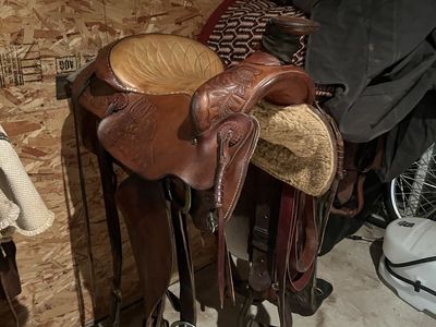 Utahan ranch roping saddle