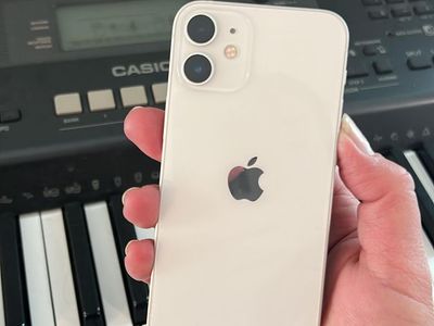 iPhone 12 Mini 64GB Unlocked – Great Condition $170