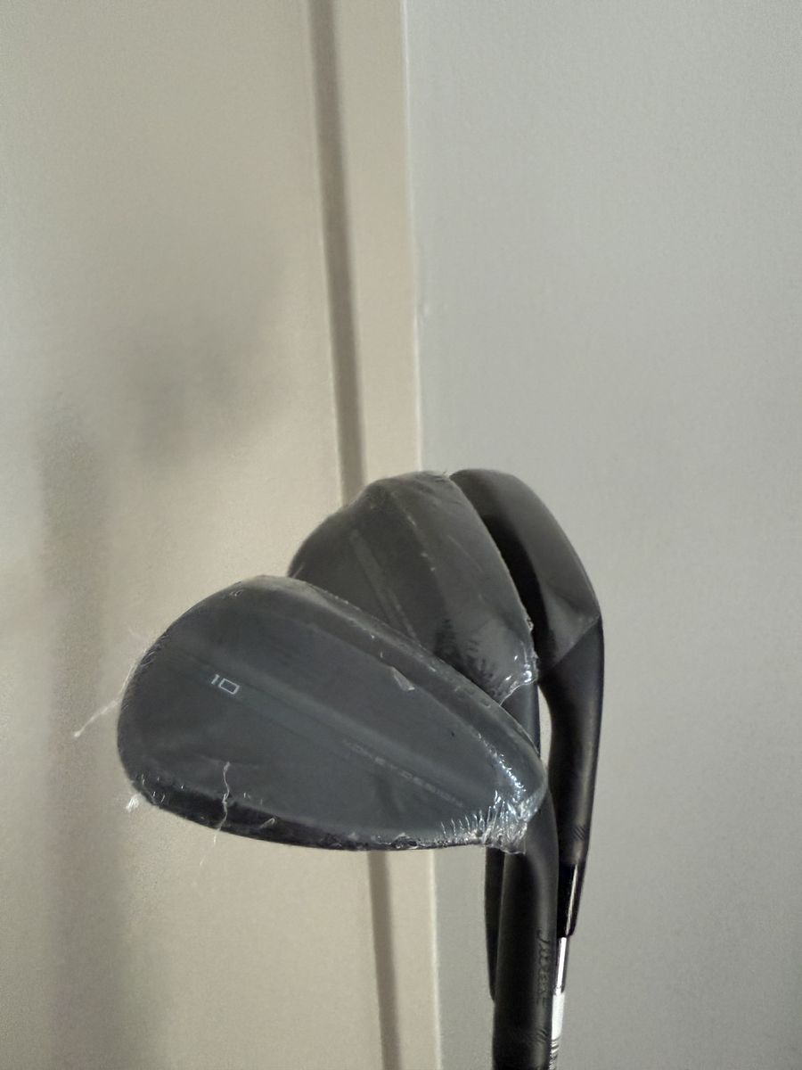 New Titleist SM10 Jet Black Wedge Set