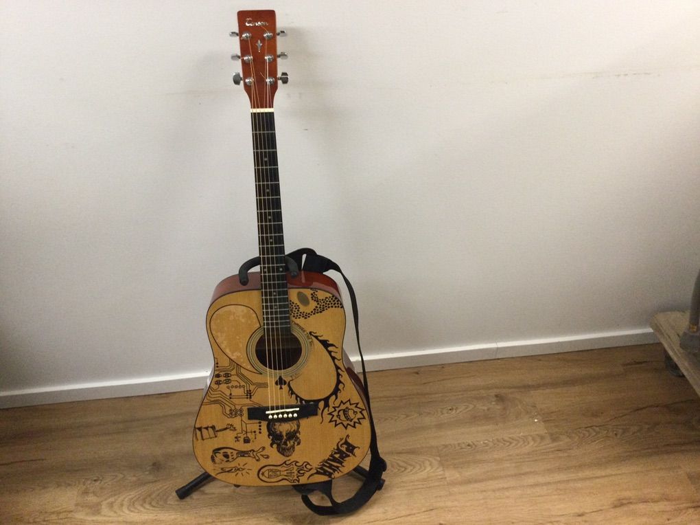 Acoustic Guitar