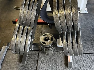 510LB Olympic Grip Weight Set & Storage Rack (MINT CONDITION!!)