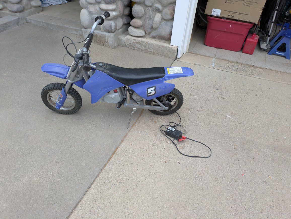 razor electric motorcycle