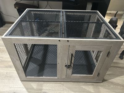 Dog kennel