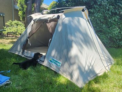 Vintage springbar tent