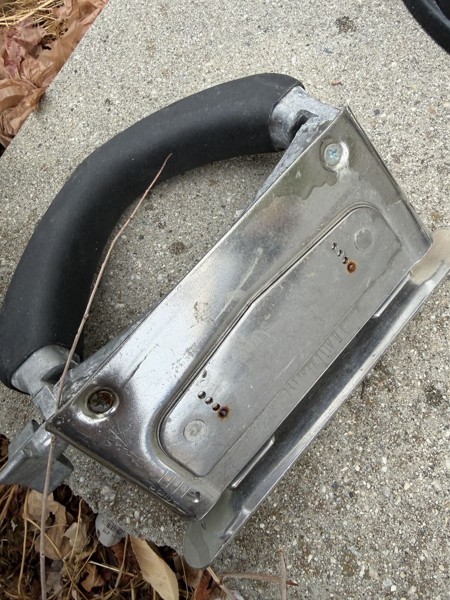 Main image 3