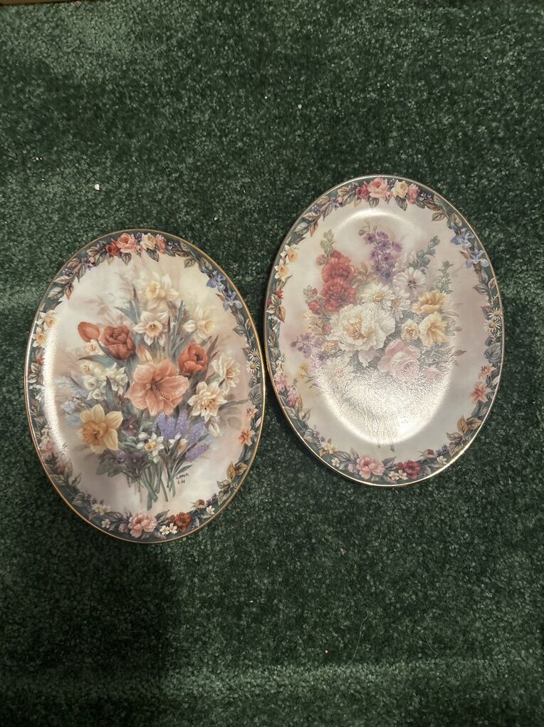 Stunning Collector Plates By Lena Liu Floral