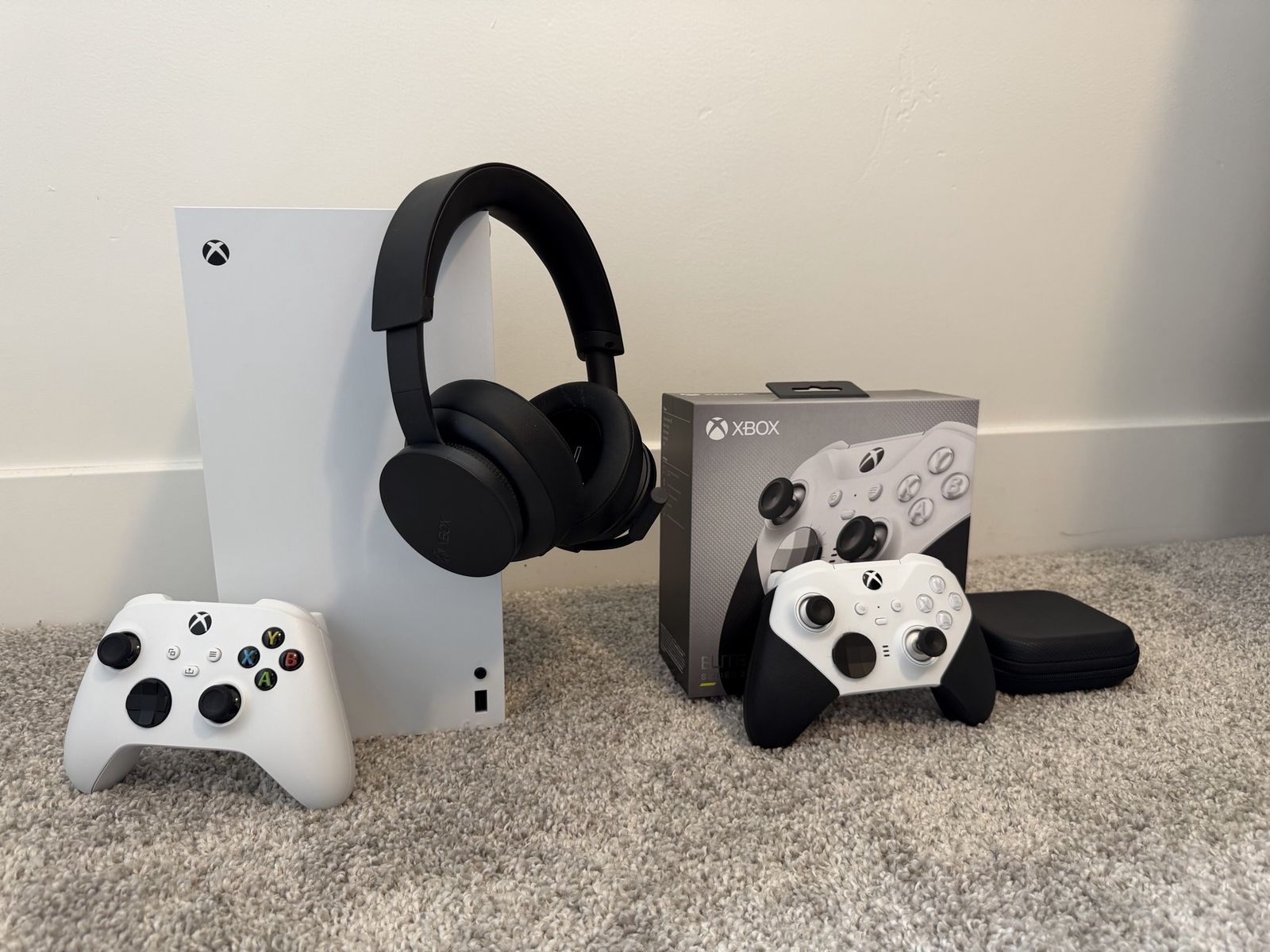 Xbox Series X 1TB Bundle with Elite Controller & Xbox Wireless Headset