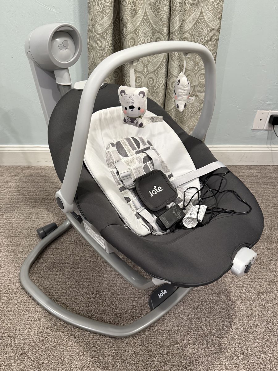 Jolie Baby Swing