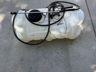 Unbranded White Tank Sprayer with Pump & Hose for Garden/Lawn Care