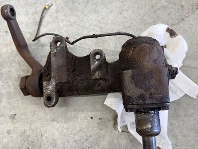 1956 Ford Mainline Manual Steering Box - Fits 1954-1956 Ford Mainline Customline Fairlane Y-Block