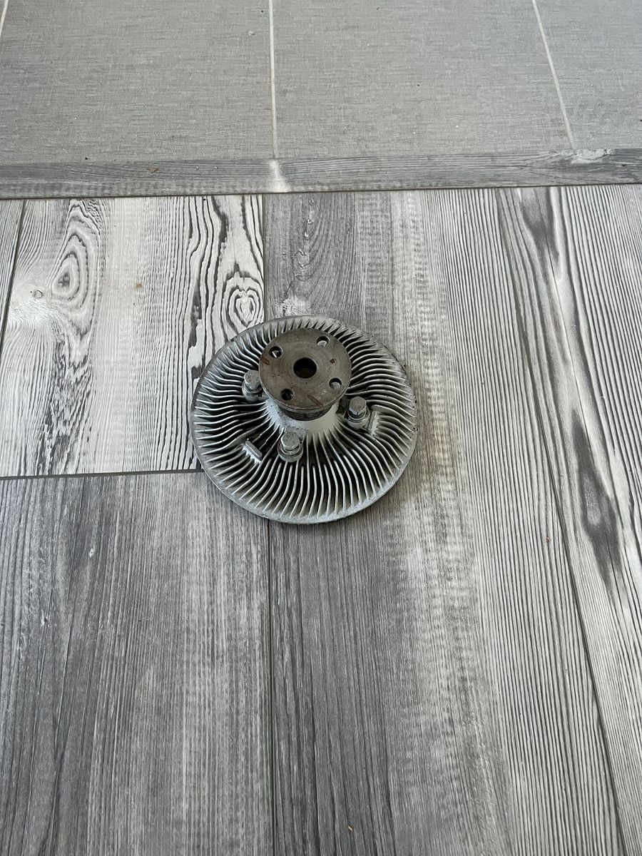 Jeep CJ Fan Clutch