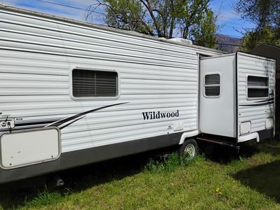 2007 Wildwood by Forest River T25 with Northwest package and solar panel