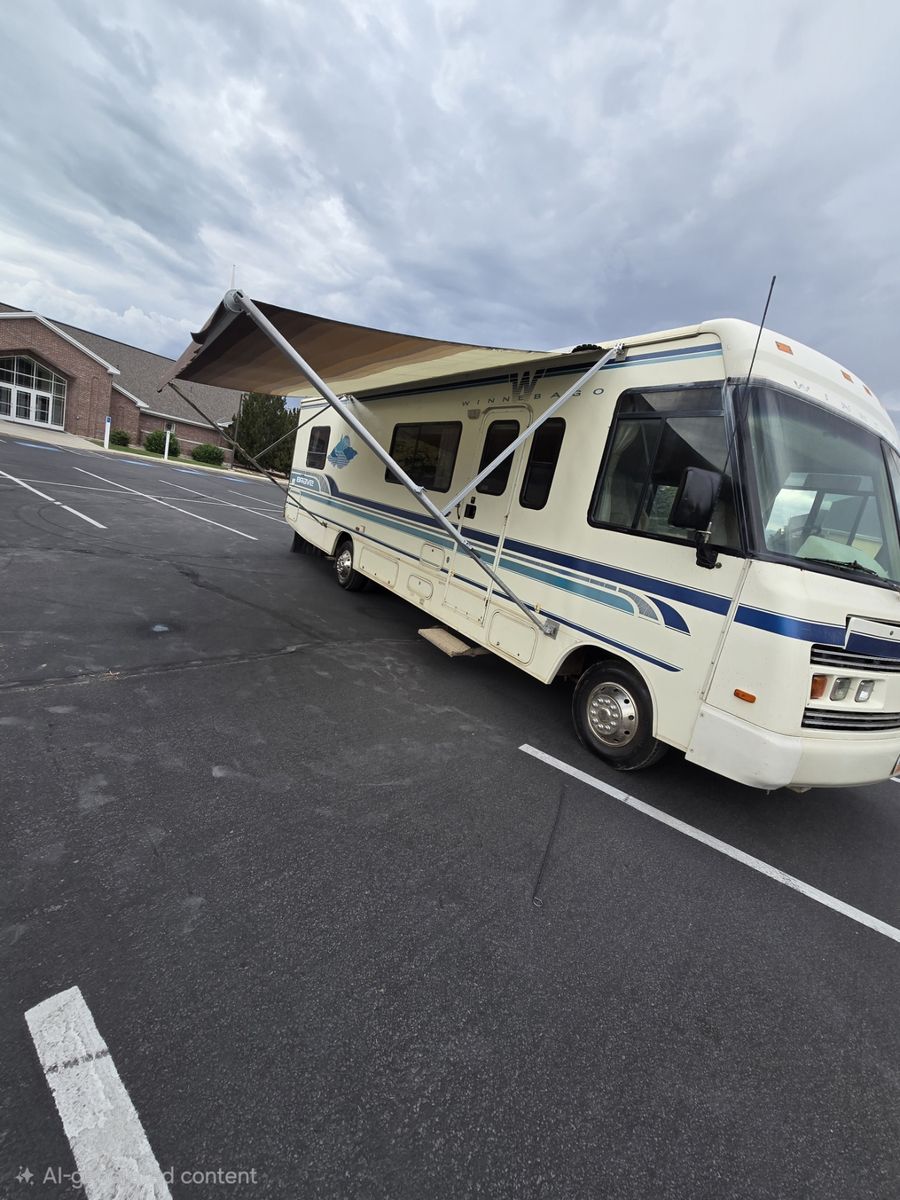1994 32' Winnebago Brave