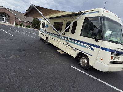 1994 32' Winnebago Brave