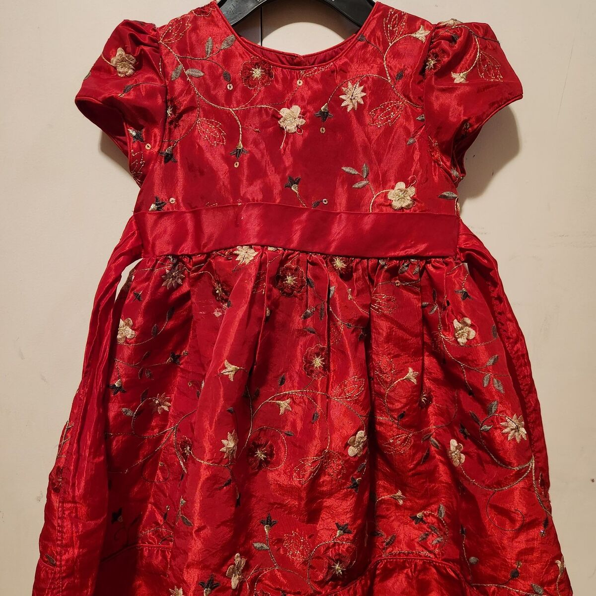 Red Christmas dress size 6T