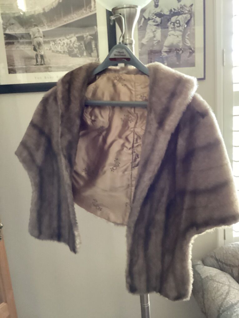 Regina Glenara Faux Fur Wrap
