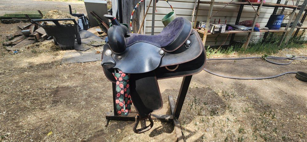 15" Wintec Saddle