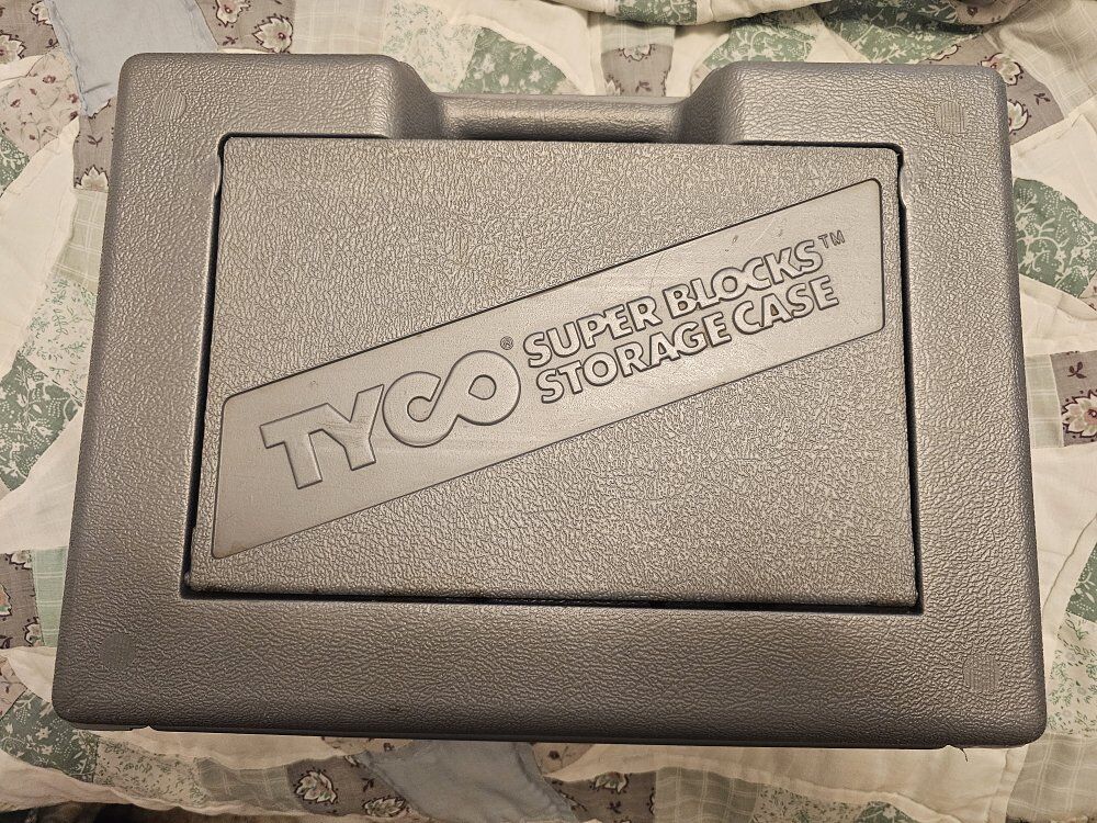 Lego/ Tyco blocks carrying case
