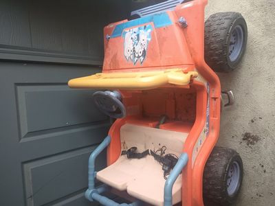 Bluey kids drivable car