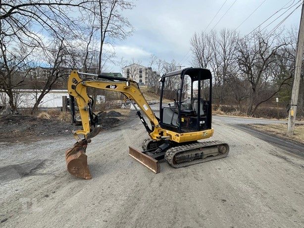 Cat 302.7D Mini excavator For Rent or operator available