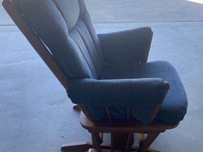 Comfy Glider Rocker