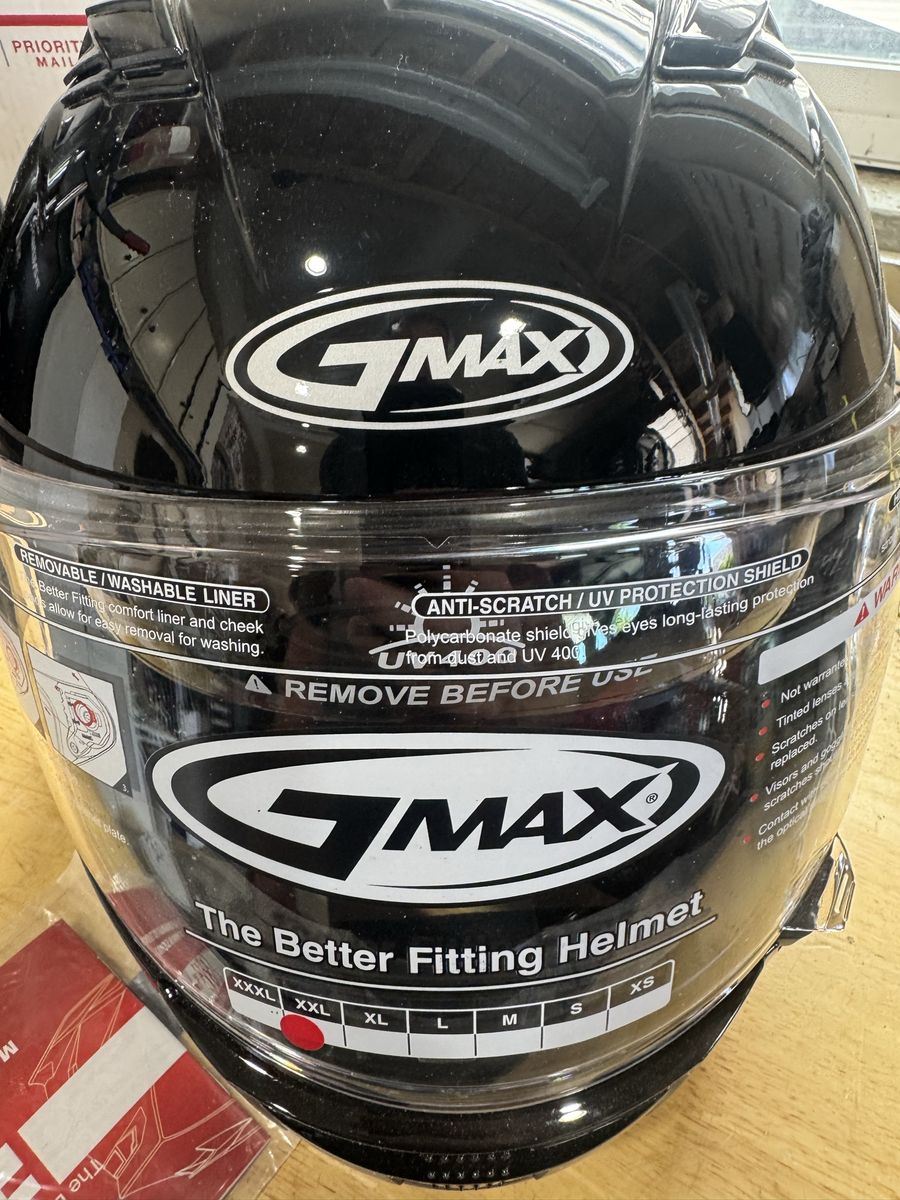 GMAX FF-98 Full-Face Motorcycle Helmet - Size XL, Gloss Black with LED Light & Washable Liner