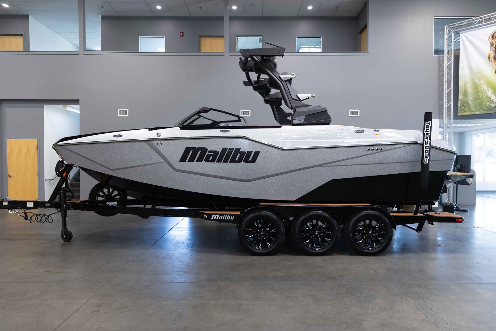 2026 Malibu M230 Boats