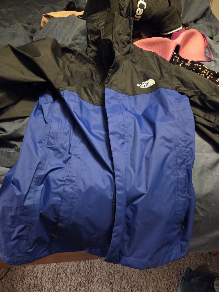The North Face Men's Venture Blue & Black Rain Jacket Size Small