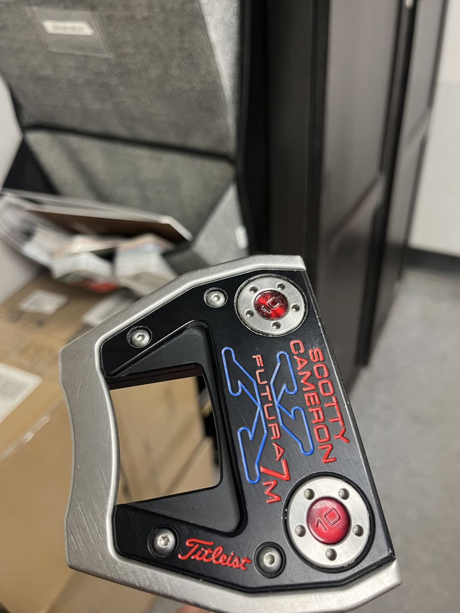Scotty Cameron Futura 7mX