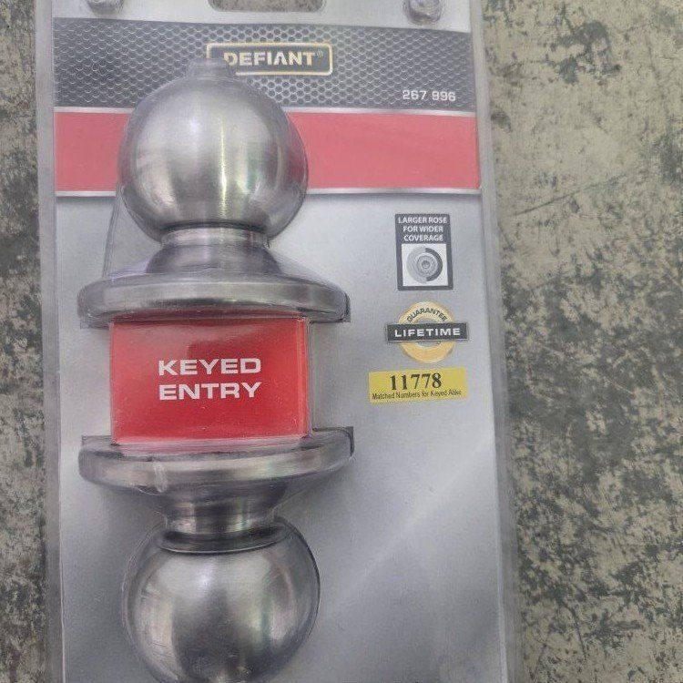 Defiant keyed doorknob  new