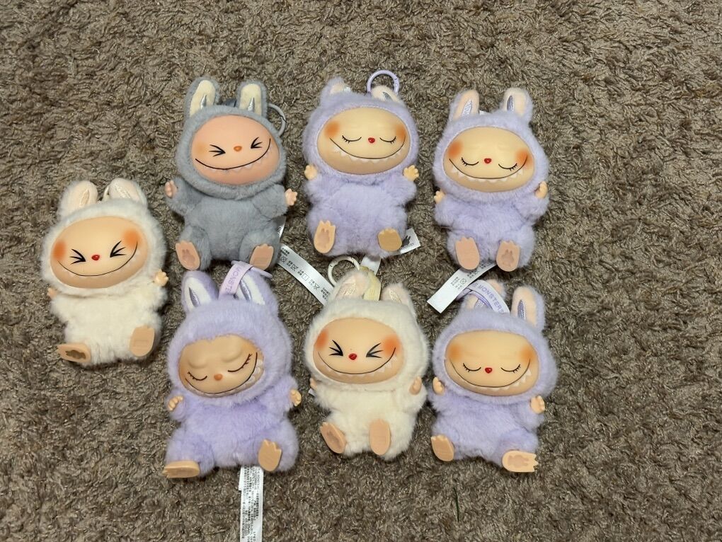 Have A Seat Lafufu KeyChain Doll Collectible