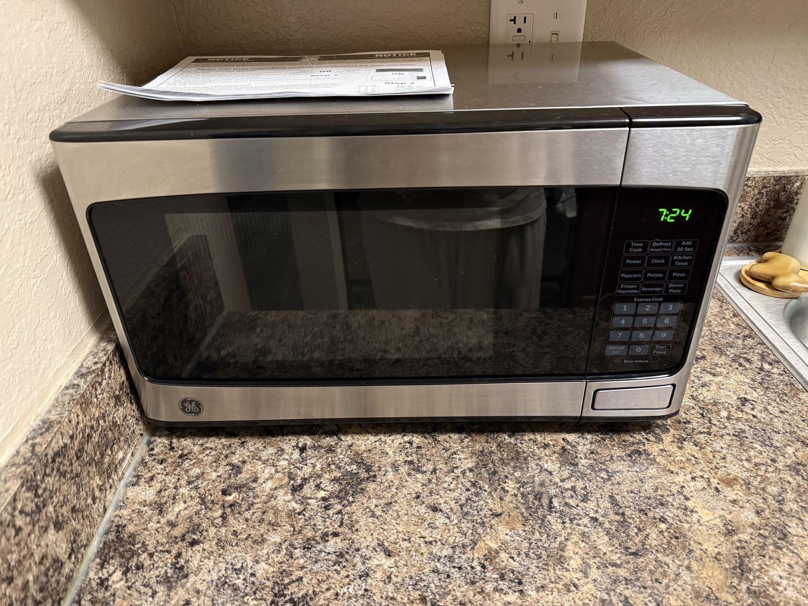 GE Microwave Oven - Stainless Steel