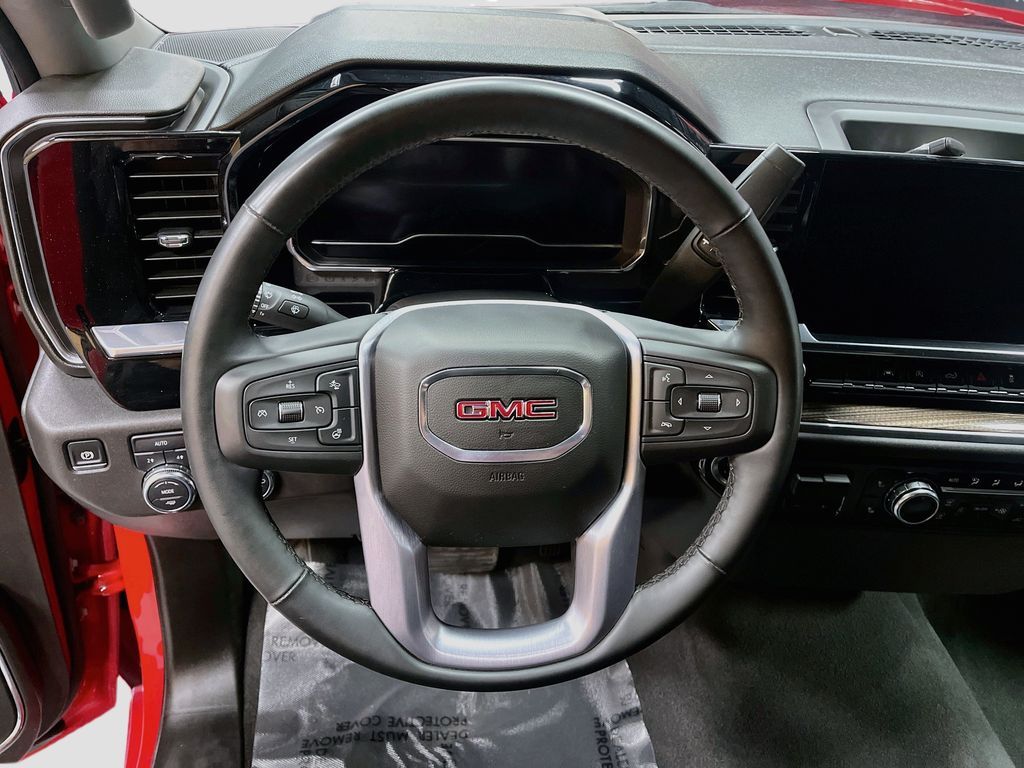 Main image 11