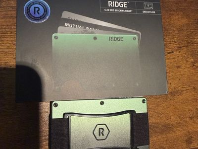 The Ridge Wallet Slim RFID Blocking Metal Wallet - Green Flash