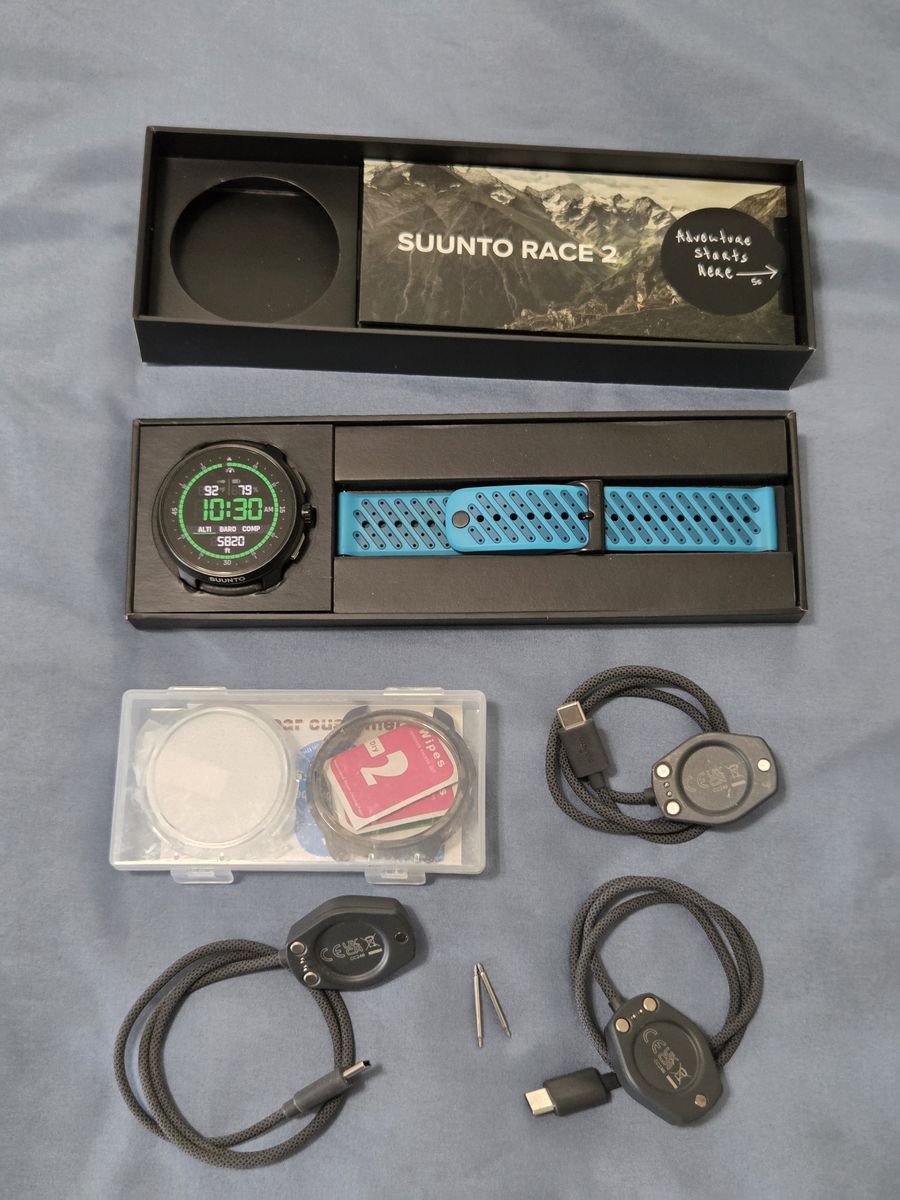 Mint Condition Steel Suunto Race 2 with Accessories