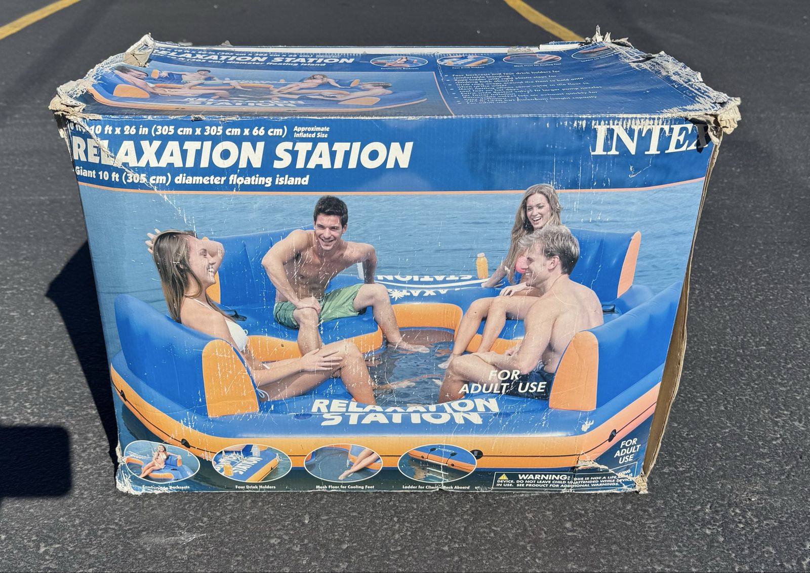 New Intex 10ft Relaxation Station.