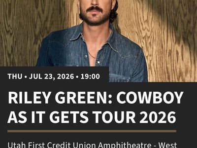 2 Riley Green Lawn Tickets
