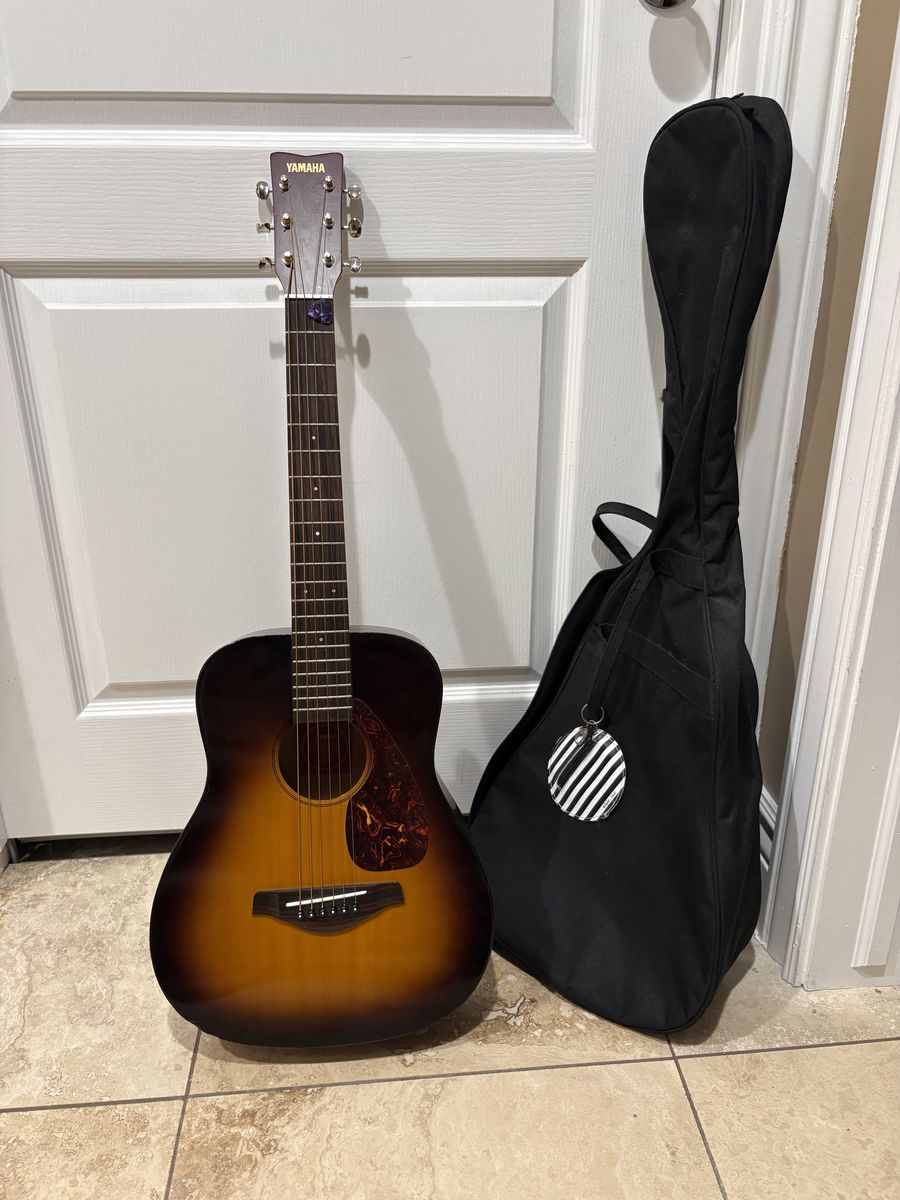 Yamaha FG Junior Guitar and gig bag