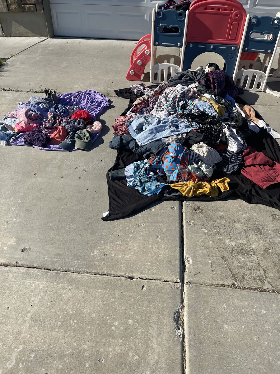 $1 clothing