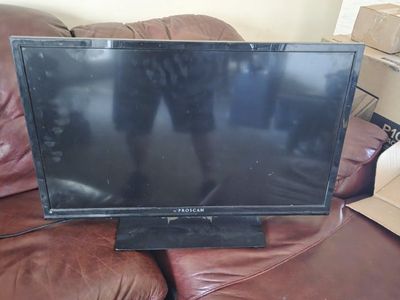 PROSCAN PLDED3273A-F 32-inch LED TV - 60Hz, 65W, Black, Perfect for Small Spaces