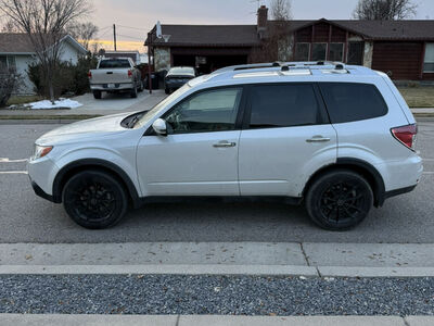 2011 SUBARU FORESTER X Limited