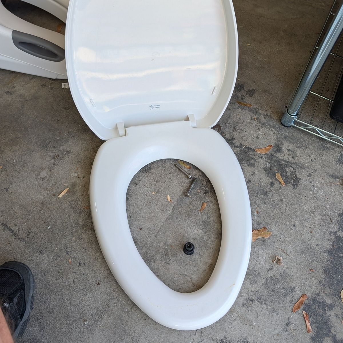 soft close toilet seat