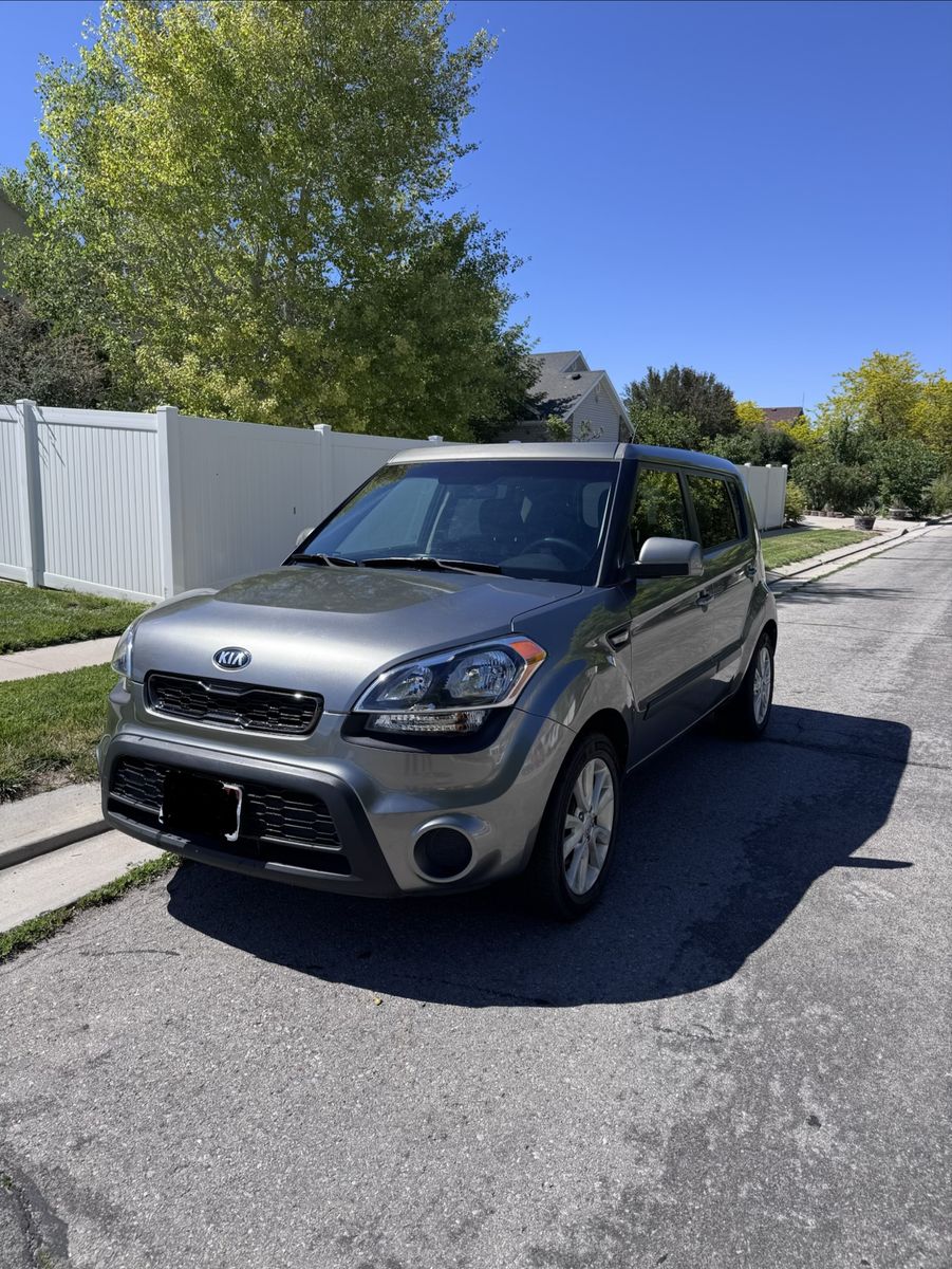 2013 Kia Soul Base