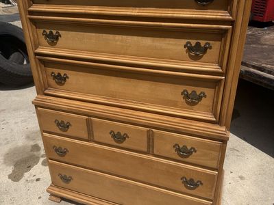 Vintage 1950’s Mid-Century Cherokee Furniture Co Dresser 6 drawer