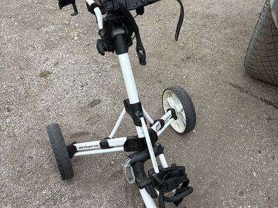 Clicgear Model 4.0 3-Wheel Golf Push Cart - White/Black