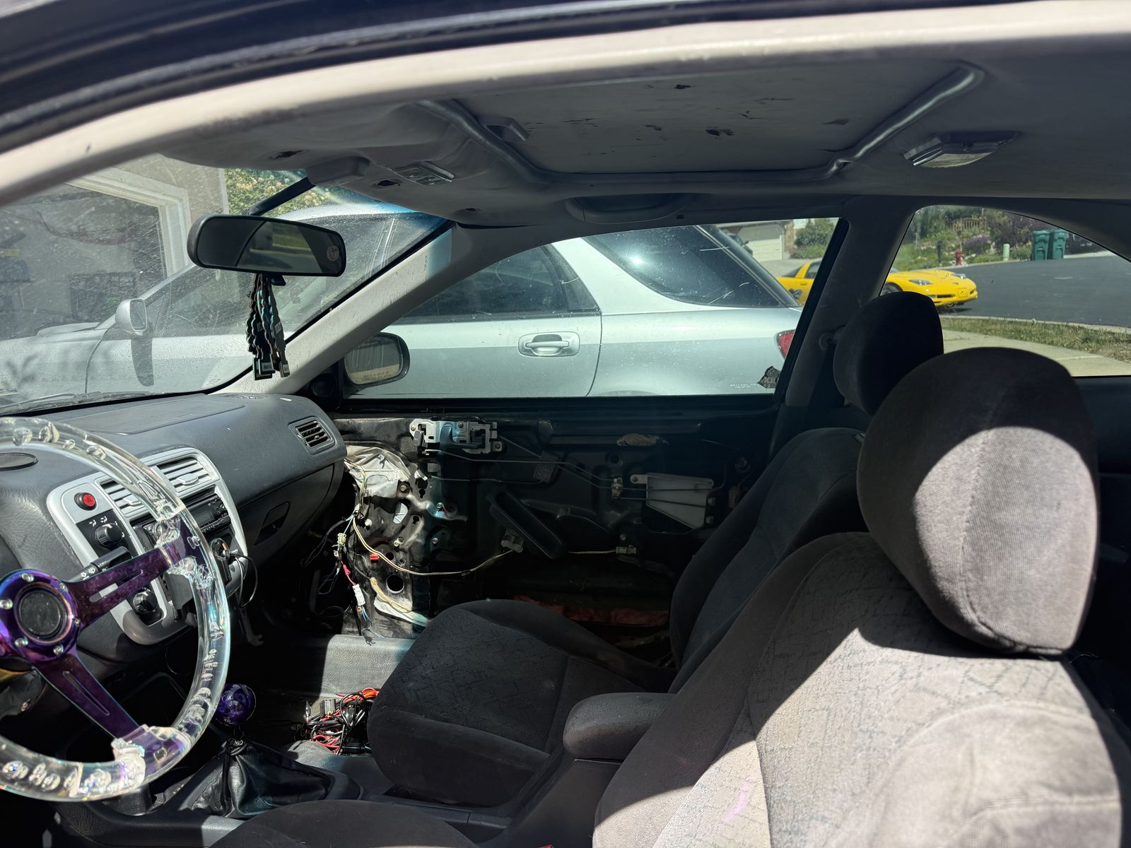 Main image 8